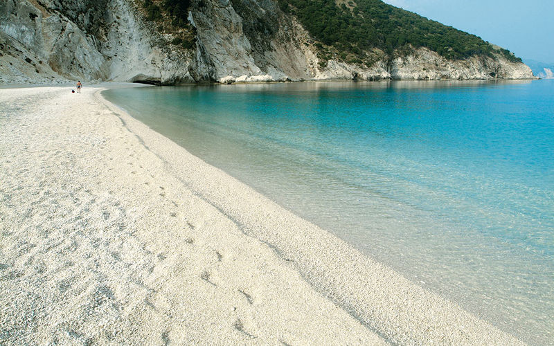 ein Bild des Myrtos Strandes auf Kefalonia