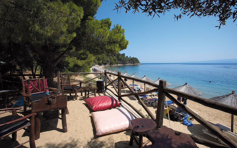 Maratha Strand ein Bild mit Blick auf den Maratha Strand auf Skiathos