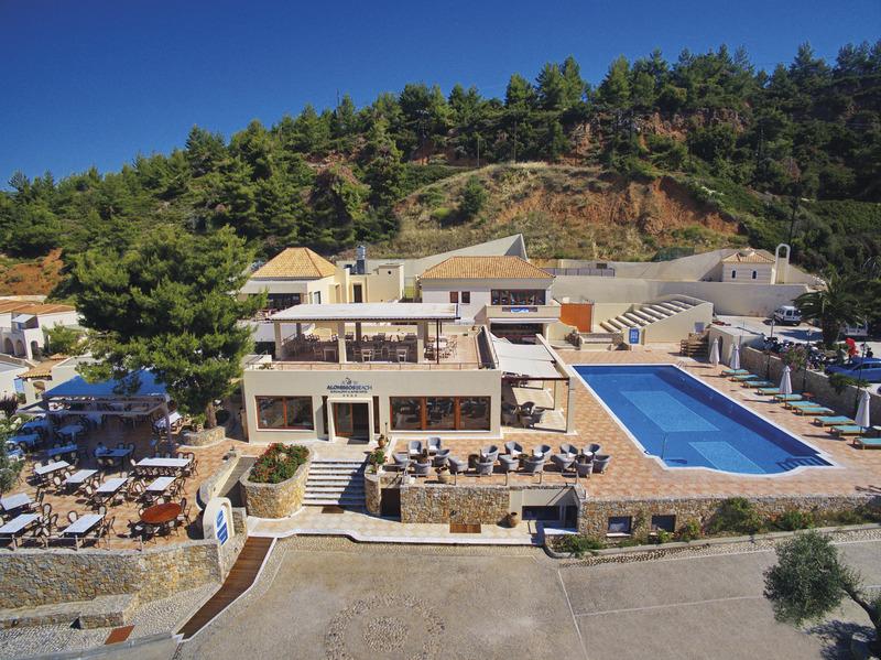 Alonissos, Alonissos Beach Bungalows & Suites Hotel