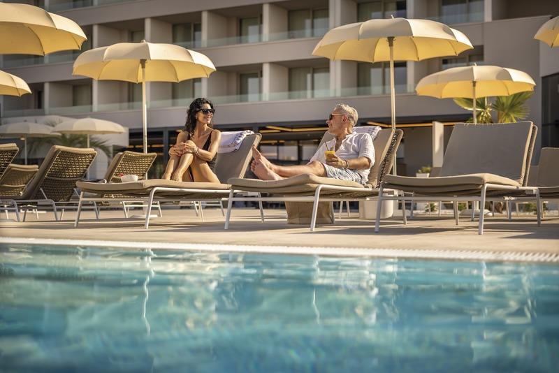 Makarska, Aminess Khalani Beach Hotel, Pool