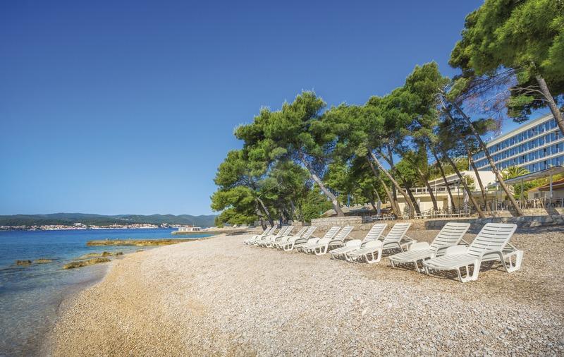 Orebic, Aminess Hotel Grand Azur, Strand