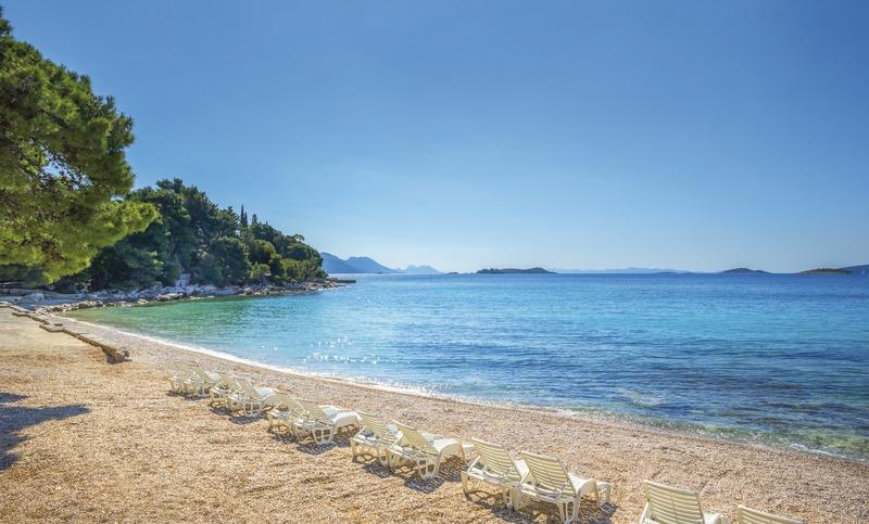 Orebic, Aminess Hotel Grand Azur, Strand