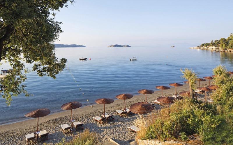 Skiathos,  Vassilias Beach Apartment Complex, Strand