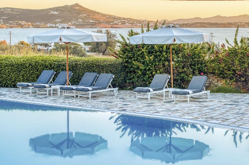 Paros, Paros Agnanti Hotel. Pool