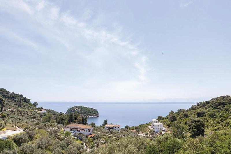 Skopelos, Stafylos Suites