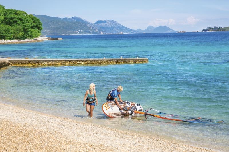 Orebic, Aminess Hotel Grand Azur, Strand