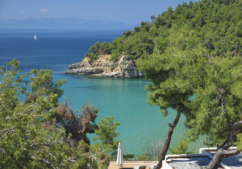 Alonissos, Alonissos Beach Bungalows & Suites Hotel